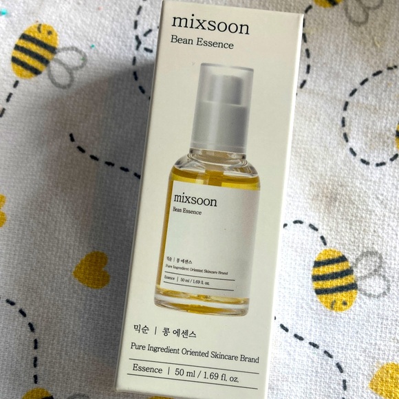 Bean Essence - mixsoon Korean glass skincare - Picture 1 of 4